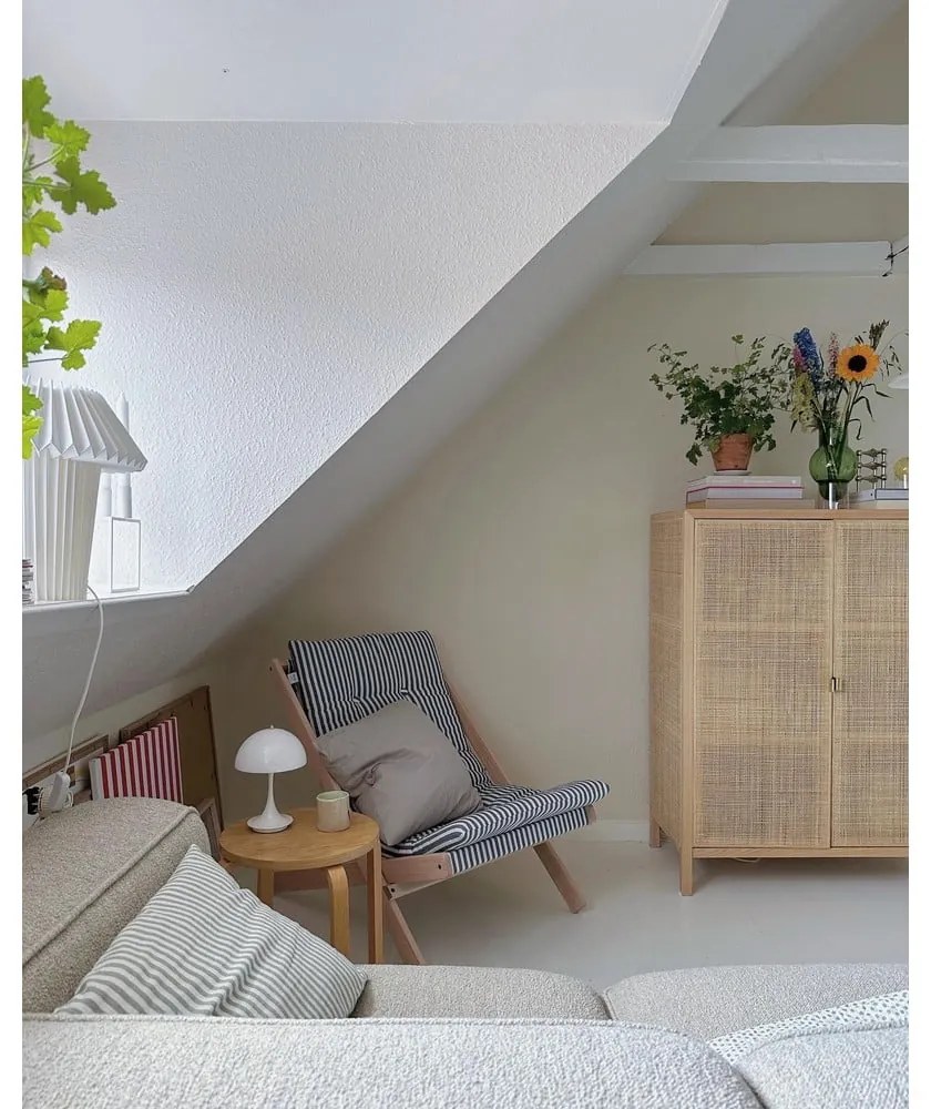 Biele/svetlo modré kreslo Boogie - Karup Design