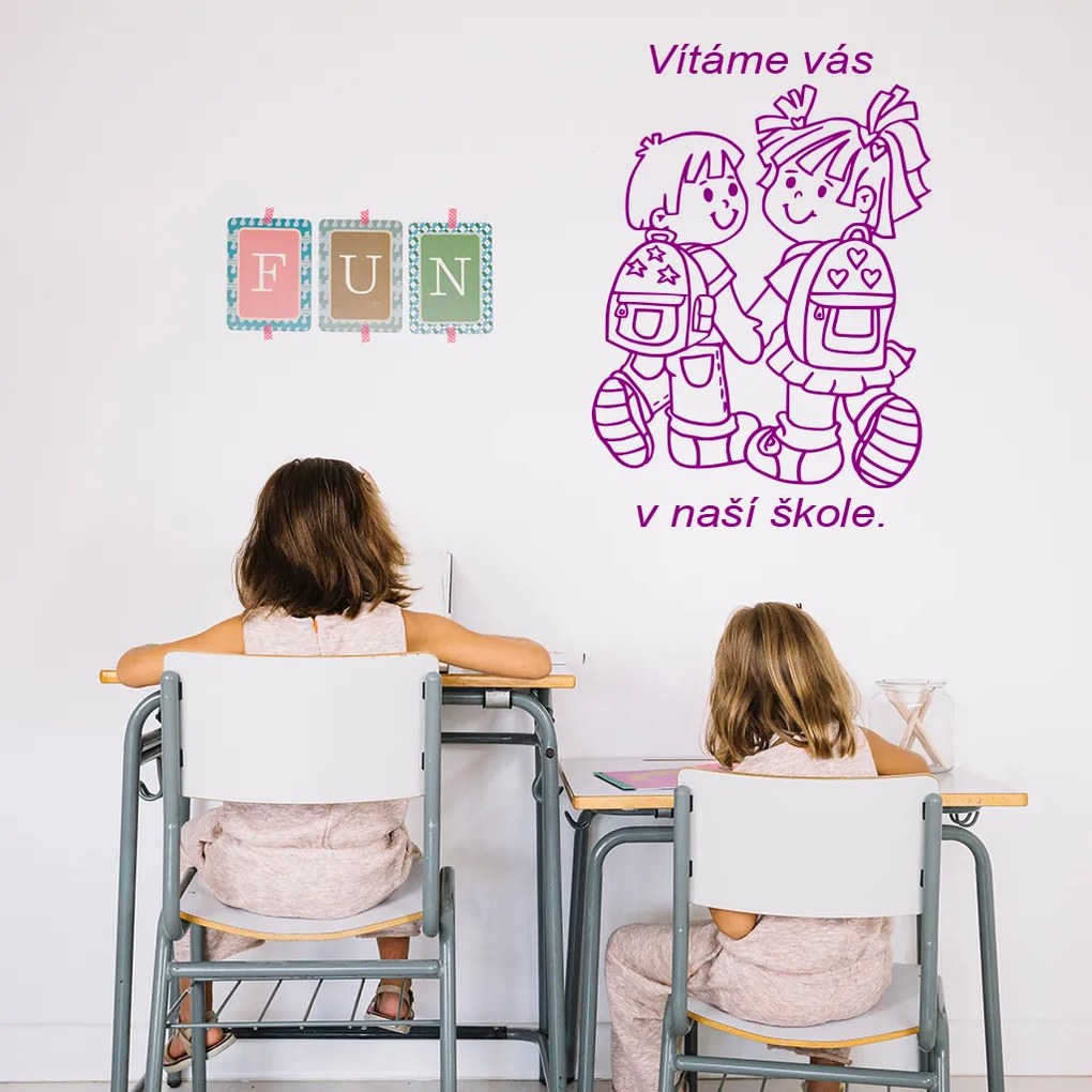 Veselá Stena Samolepka na stenu na stenu Vítame Vás v našej škole Farba: čierna