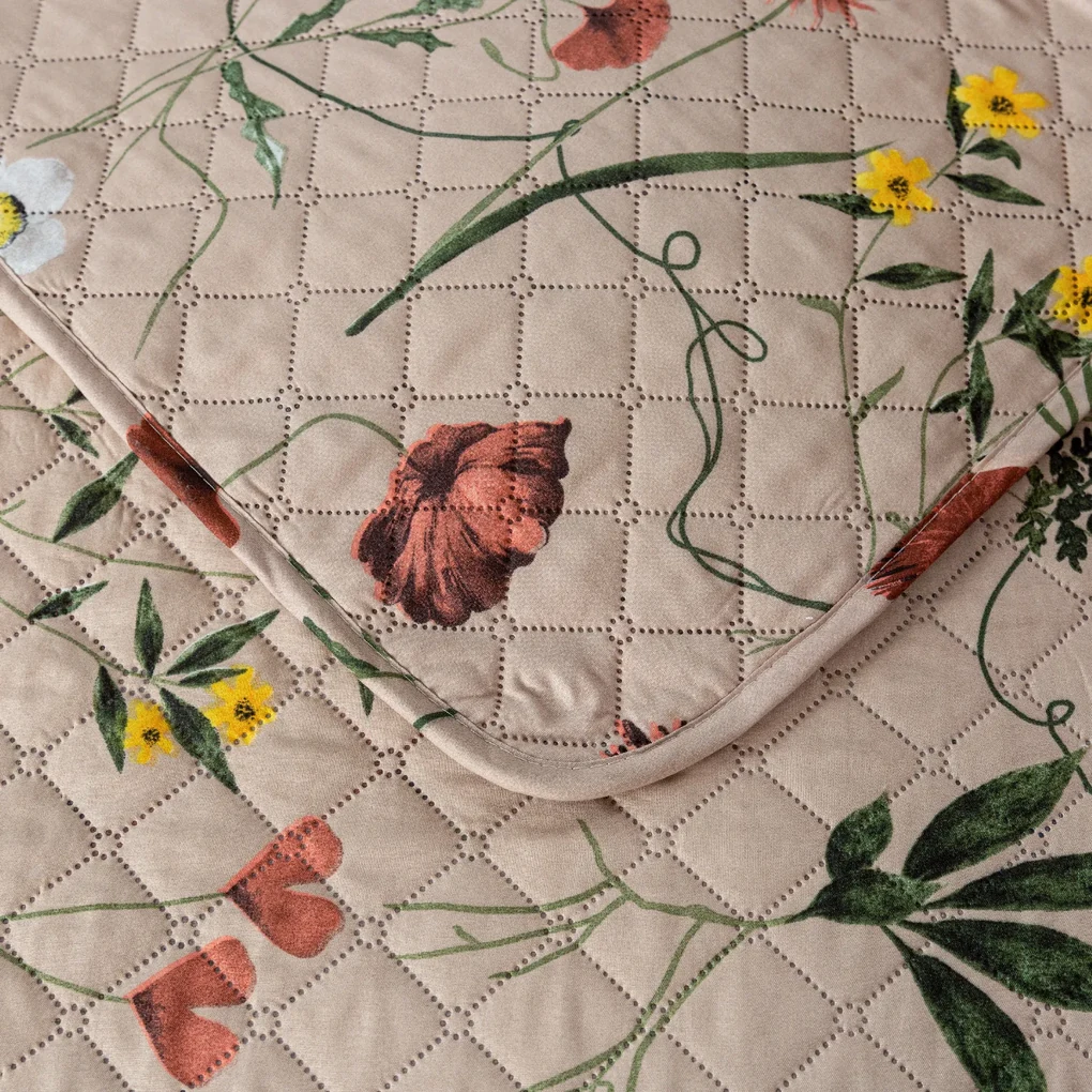 Prehoz na posteľ so vzorom HERBAR béžový Rozmer: 170 x 210 cm