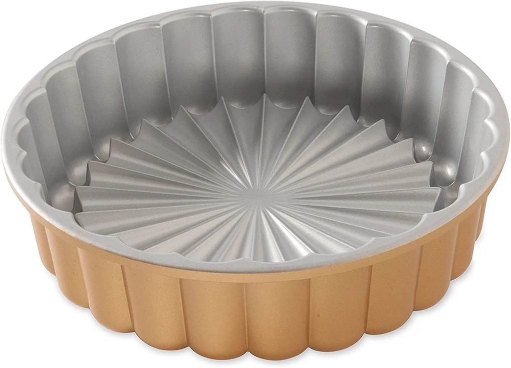 Nordic Ware Hliníková forma na tortu Charlotte Gold
