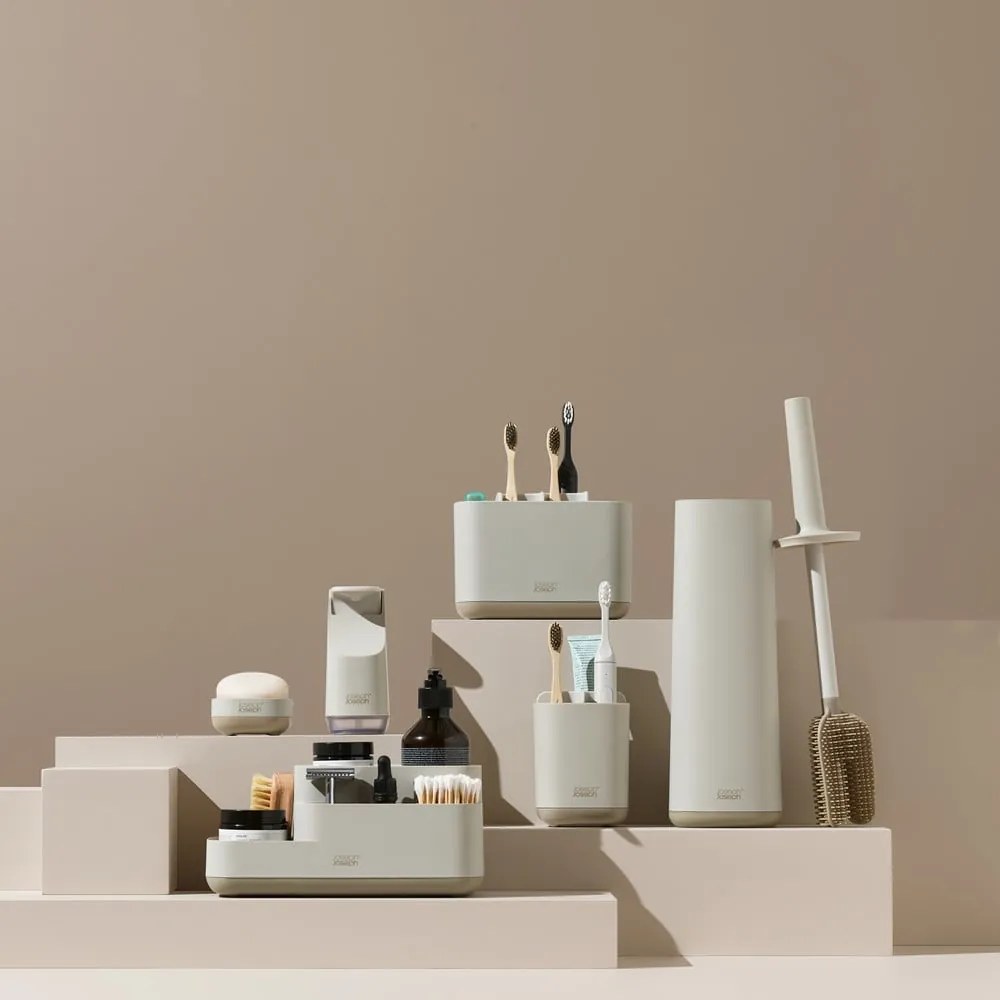 Béžový plastový stojan na zubné kefky EasyStore – Joseph Joseph