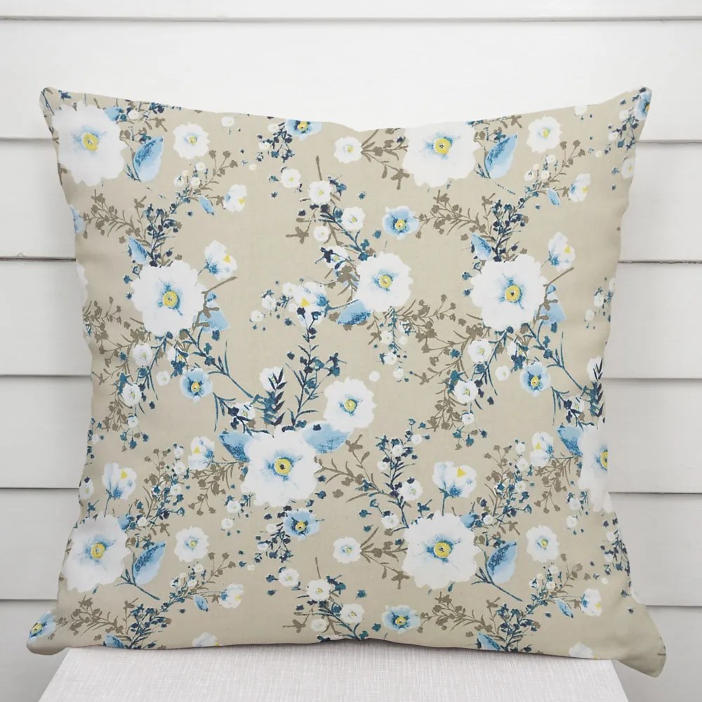 Biante Bavlnená obliečka na vankúš Sandra SA-552 Modré popínavé kvety na béžovom 60 x 60 cm