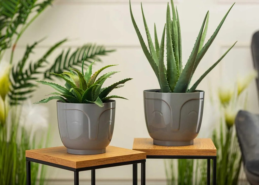 Kvetináč ZOE 16 cm sivý