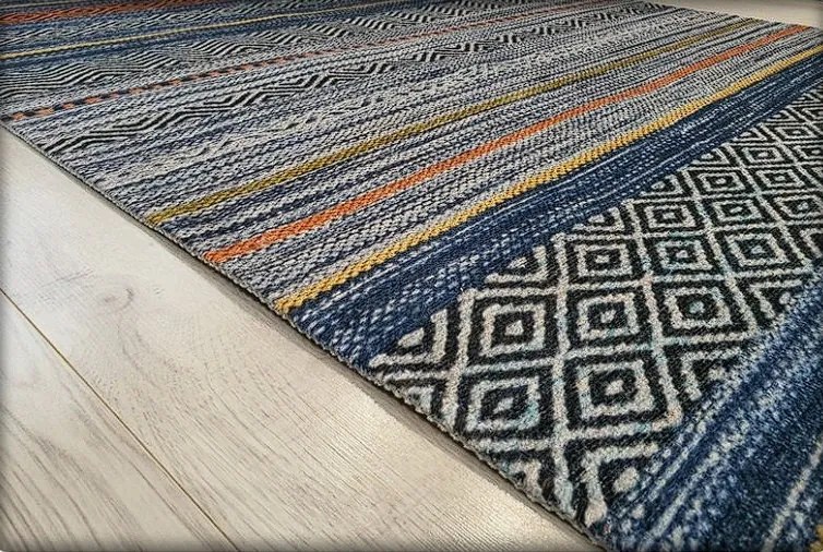 Pruhovaný koberec Banco 1049 – modrý viacfarebný dizajn Rozmer: 155x230 cm