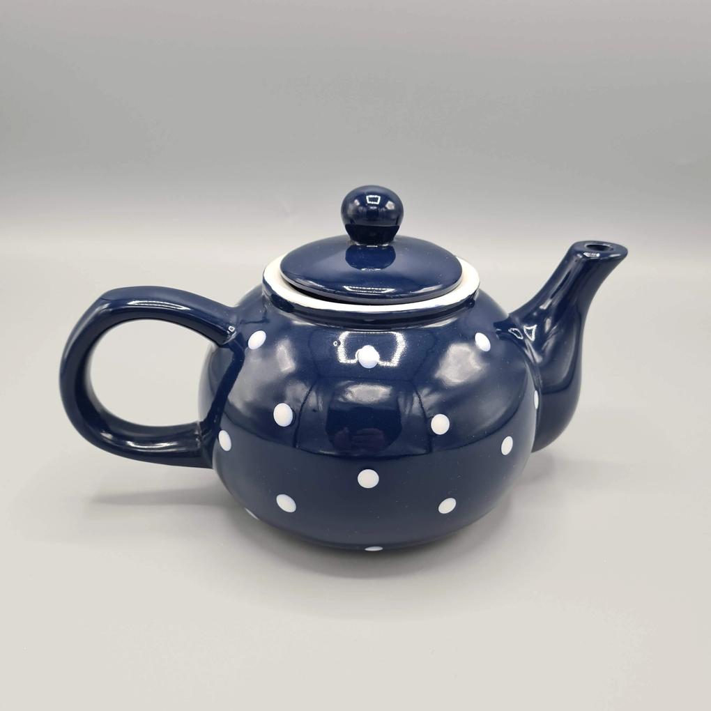 Bodkovaný modrý čajník
