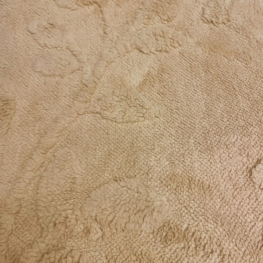 Deka Flower luxury baranková z mikroplyšu béžová 200x230cm TiaHome