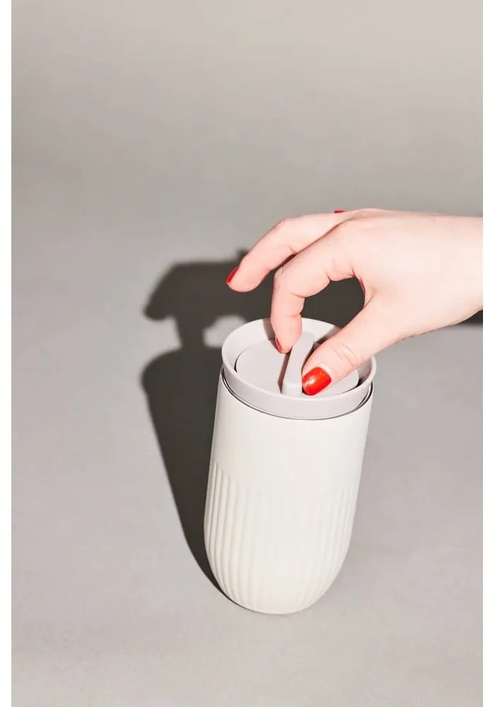 Béžový termo hrnček 320 ml Tova – Sagaform