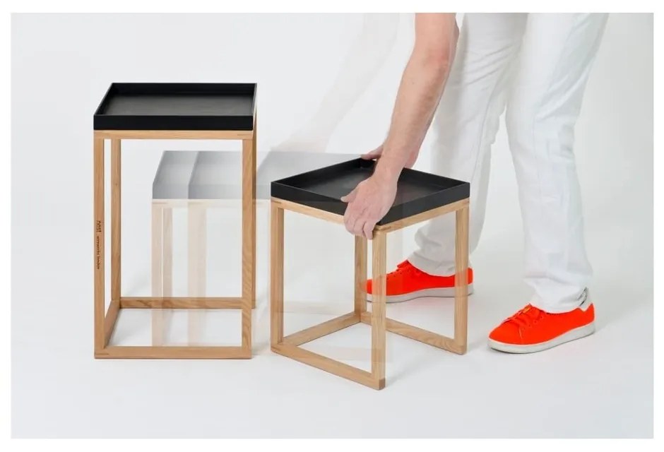 Súprava 2 dubových odkladacích stolíkov s čiernou doskou Wireworks Oak