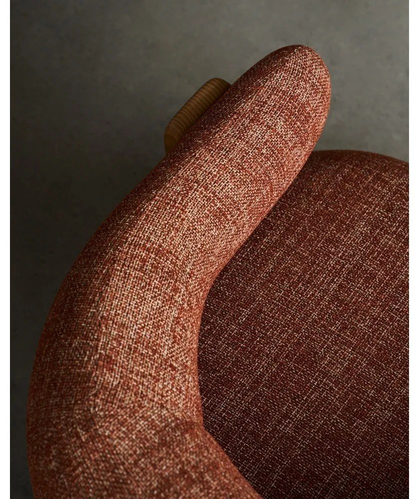 Ženilkové kreslo v terakotovej farbe Granite – Kave Home