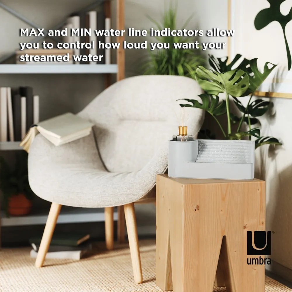 Organizér na písacie potreby z recyklovaného plastu Stream Water Fountain – Umbra