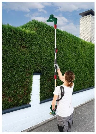 Parkside® Aku teleskopické nožnice na živý plot Pthsa 20-Li D5 + Smart akumulátor 20 V/4Ah Paps 204 A1 + Nabíjačka 20 V/4,5 A (800011185)