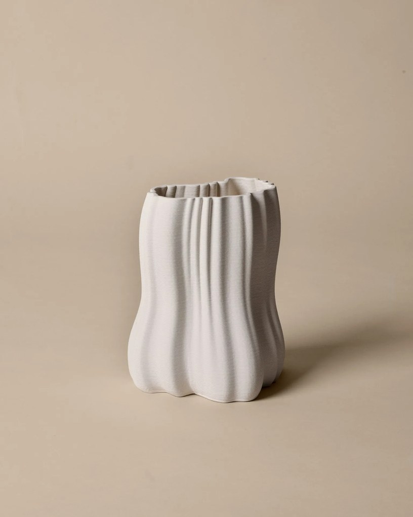 Ferm Living Kameninová váza Moire Off-white 20 cm