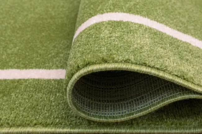 Koberec CLARA KIDS 02922A Ihrisko zelený / krémový