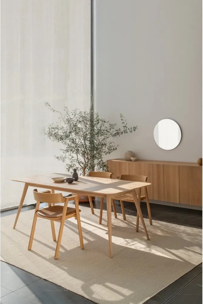 Hnedá/v prírodnej farbe kožená jedálenská stolička s podrúčkami Flip – Gazzda