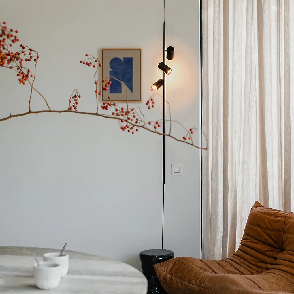 Závesné svietidlo čierne s nožným spínačom 3-svetlo - Jeana Luxe