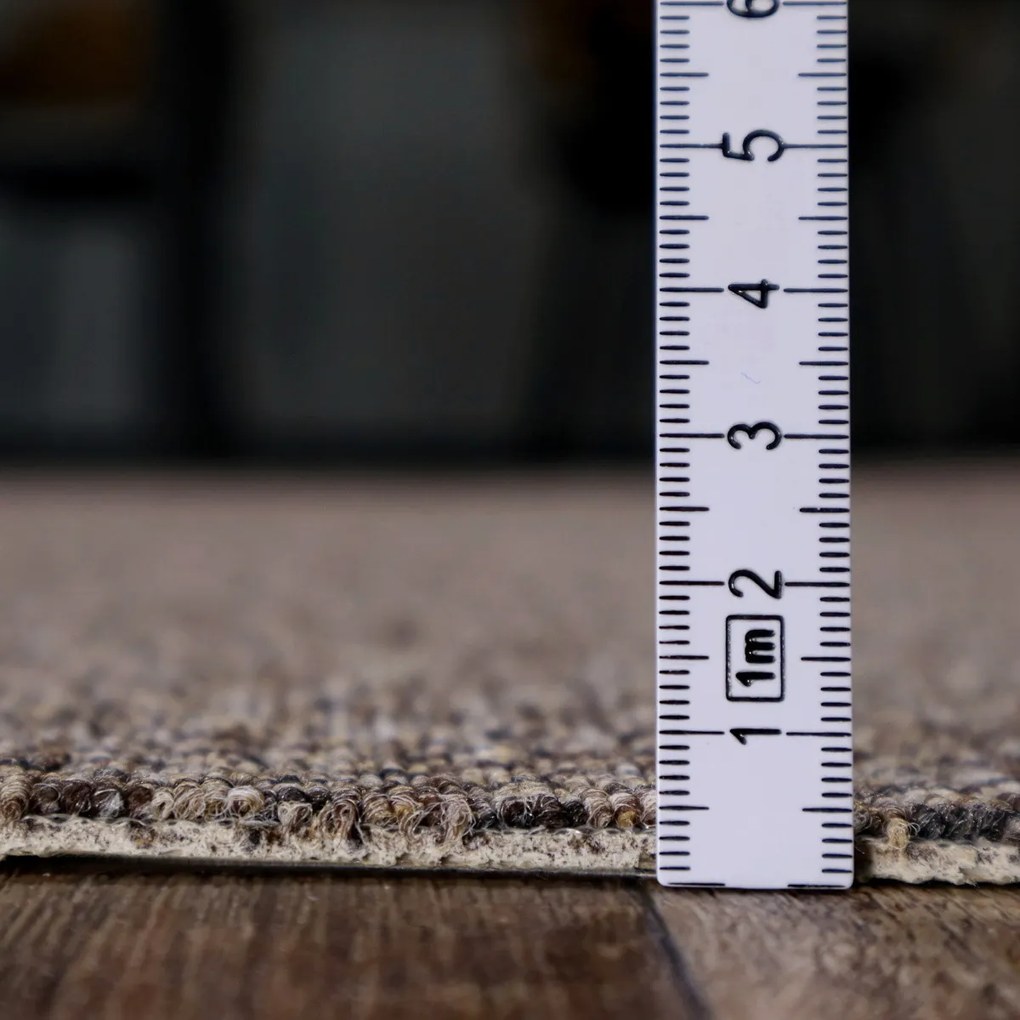 Metrážny koberec Rubin 2117 brown, na mieru, šíře 4m, hnedá, ab (mriežka), chodba / predsieň, Timzo