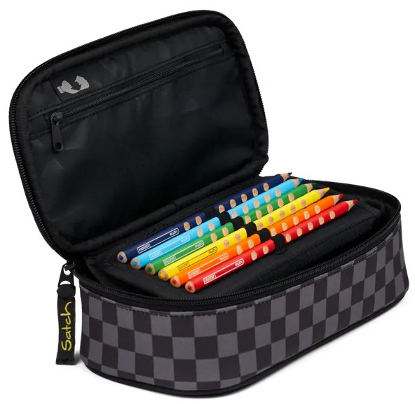 Peračník Ergobag Satch – Dark Skate