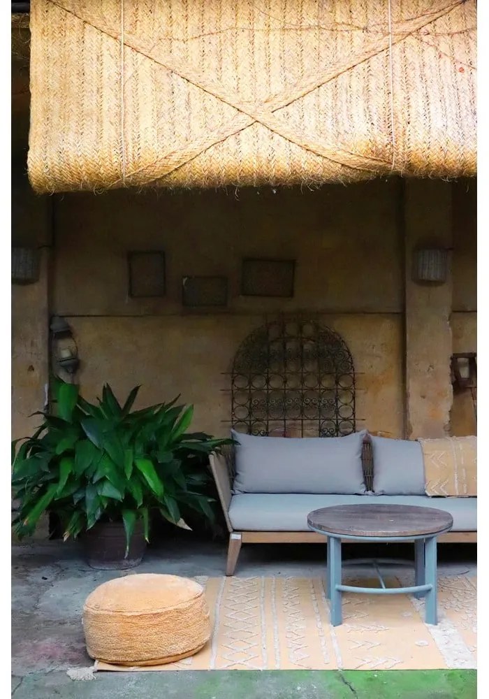 Okrovožltý taburet Chill Honey – Lorena Canals