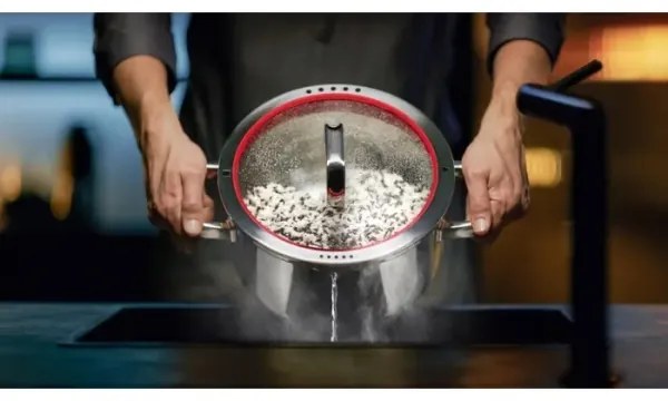 WMF - Hrniec s pokrievkou FUNCTION pr. 24 cm