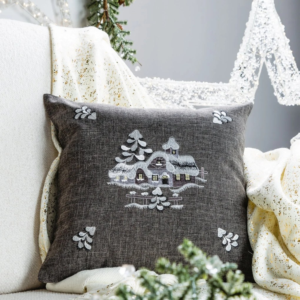VIANOČNÁ DEKORAČNÁ OBLIEČKA NA VANKÚŠ VILLAGE 45X45 CM VZOROVANÁ