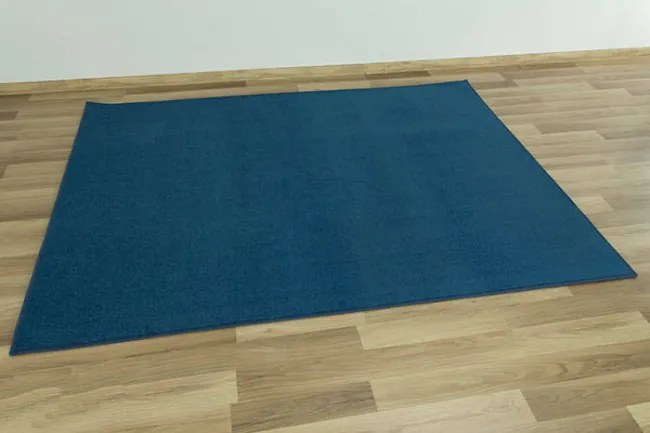 Metrážny koberec Spirit-twist 82 modrý