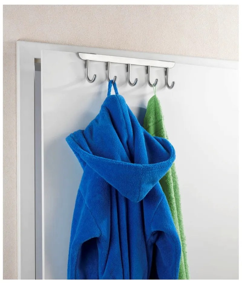 Závesný vešiak na dvere s 5 háčikmi v striebornej farbe Wenko Asola
