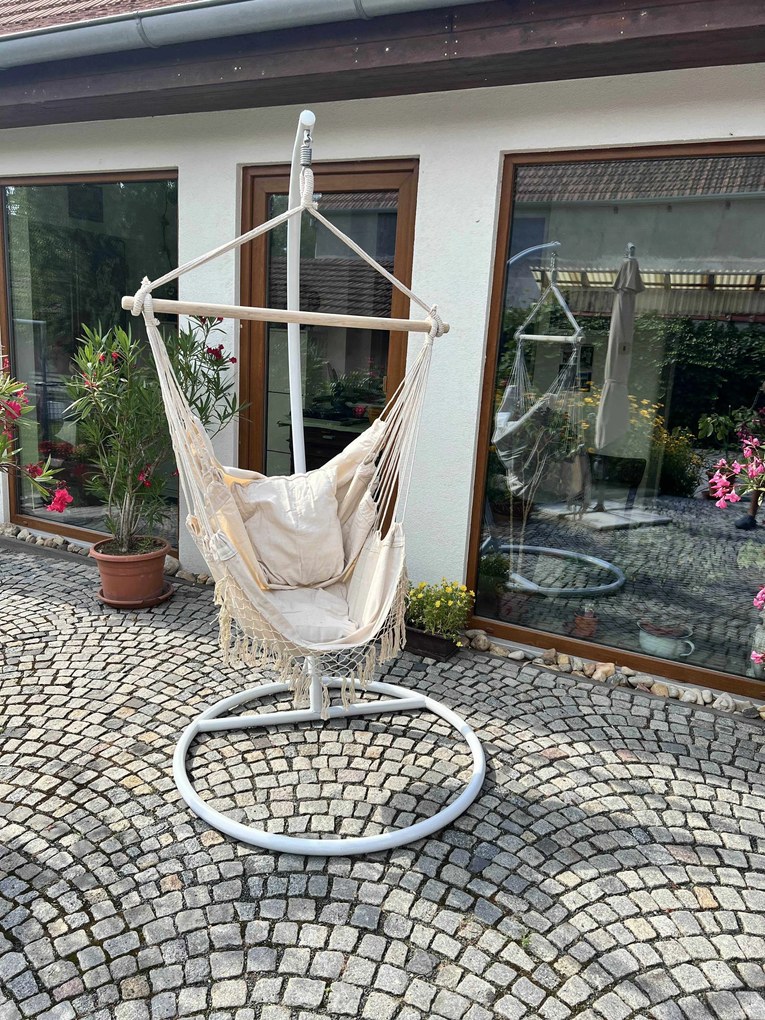Béžové závesné kreslo PALAK s bielym stojanom