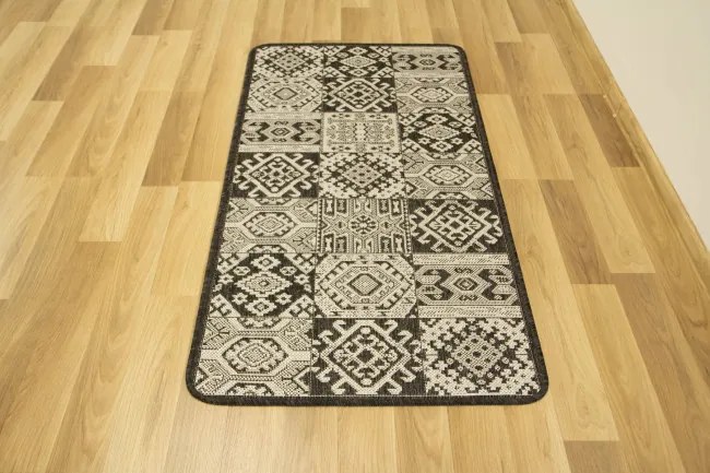 Koberec FLEX 19636/80 Aztec Romby grafitový