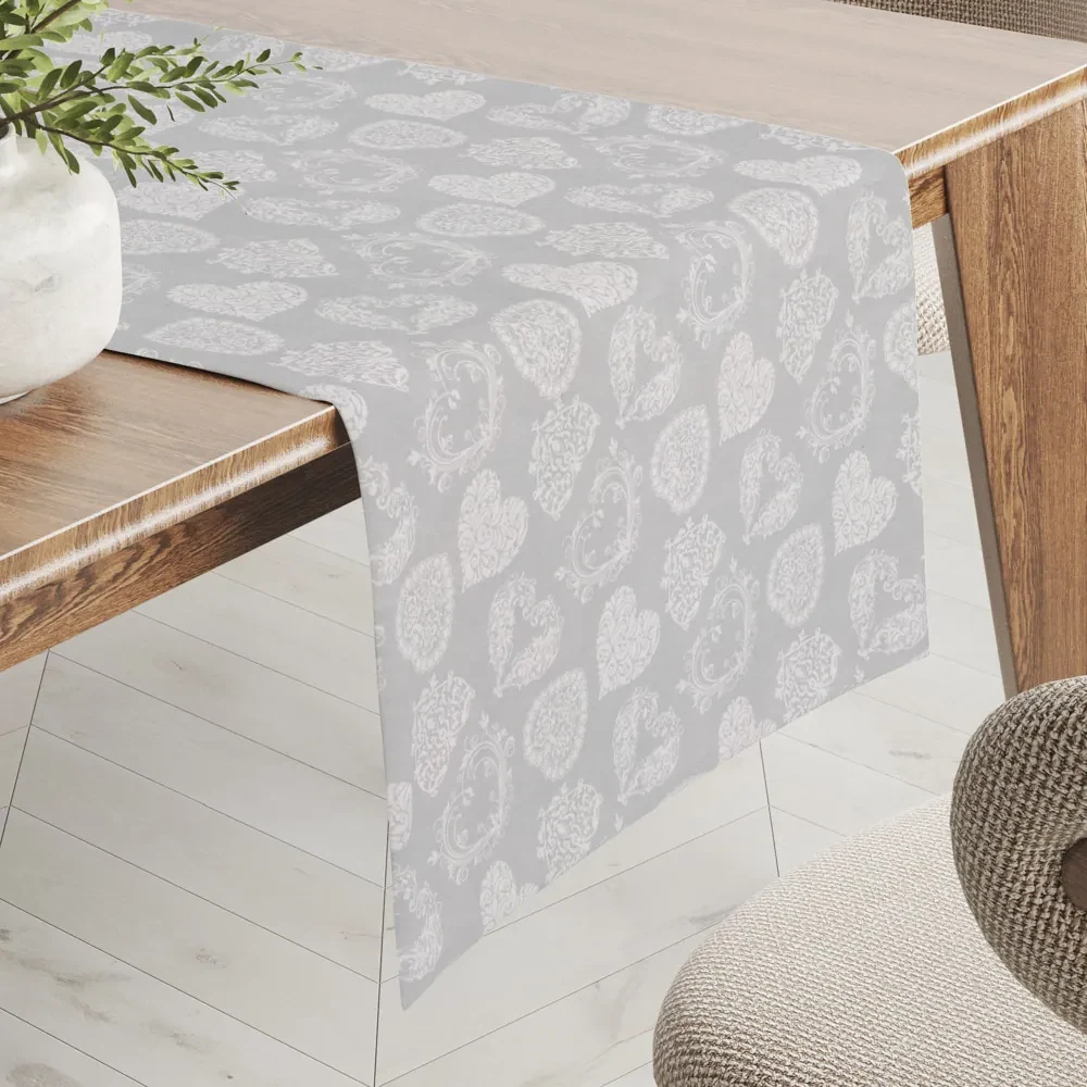 Biante Dekoračný behúň na stôl PML-071 Srdce s ornamentami na sivom 35x140 cm