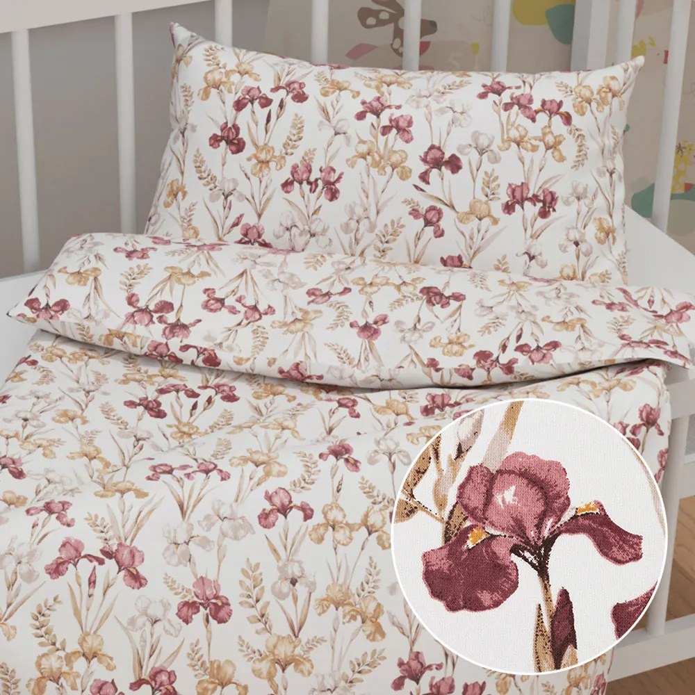 Biante Detské bavlnené posteľné obliečky do postieľky Sandra SA-636 Vínovo-béžové kosatce na bielom Do postieľky 100x135 a 40x60 cm