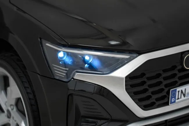 Elektrické autíčko Audi SQ8 čierne / sivé