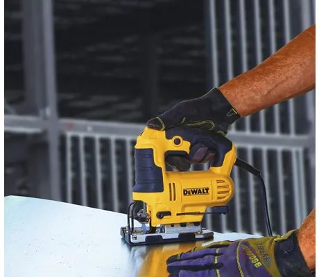 Priamočiara píla DeWalt 650W DWE349-QS