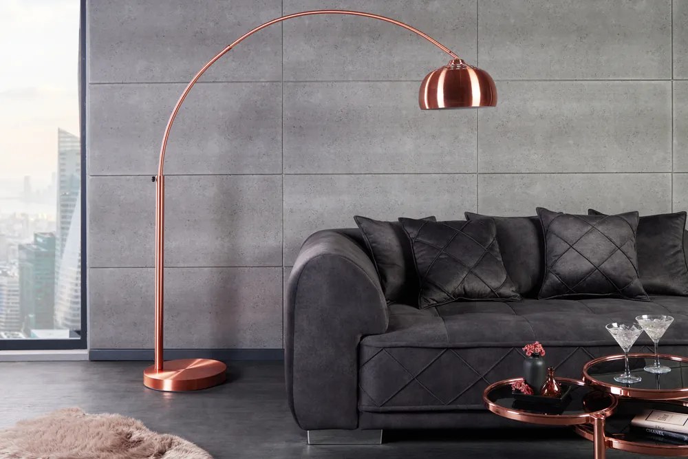 Dizajnová stojanová lampa Arch medená