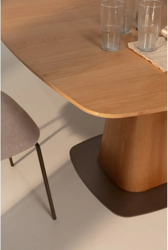 Jedálenský stôl v dekore duba 120x120 cm Etel – MOME