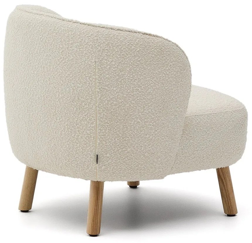 Krémové kreslo z textílie buklé Ulit – Kave Home