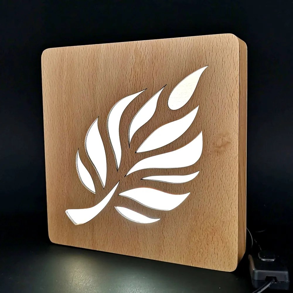 AMADEA Drevená lampička s motívom listu, veľkosť 20 cm, s LED osvetlením s trafom na 12V