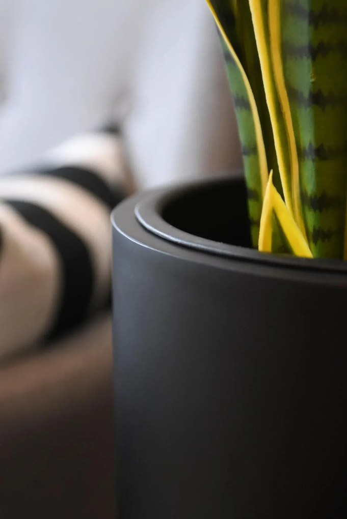 Kvetináč SOLERIO, výška 80 cm, sklolaminát, čierny