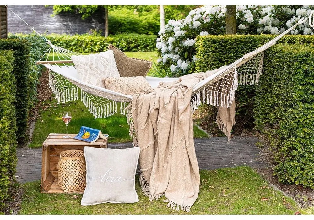 Béžový dekoratívny vankúš Tiseco Home Studio Damian W, 45 x 45 cm