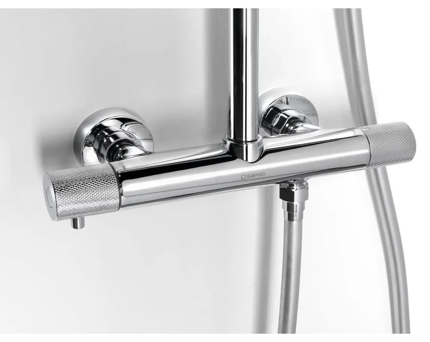 Mosadzná sprchová súprava v lesklo striebornej farbe s termostatickou batériou s hlavovou sprchou a ručnou sprchou 131 cm Solaris – Sapho