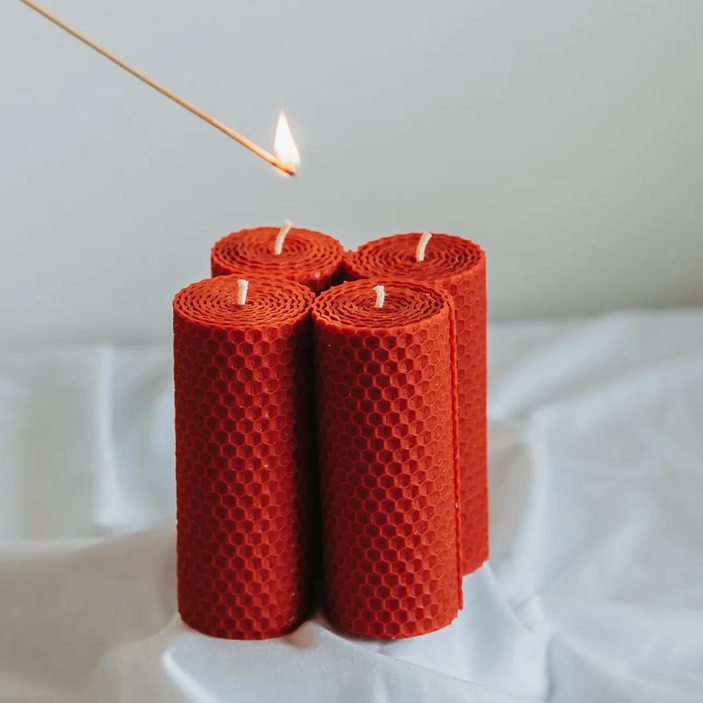 Adventné sviečky z včelieho vosku červená 12x4,5 cm, 4ks