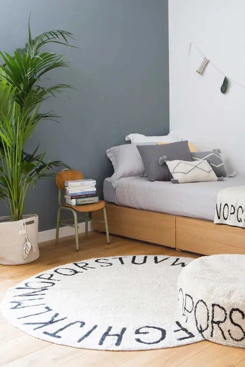 Lorena Canals, Ručne tkaný kusový koberec Round ABC Natural-Black, 150x150 (priemer) kruh, biela, detská izba