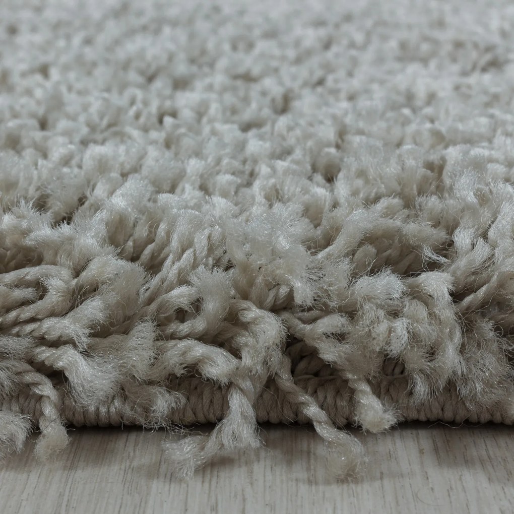Ayyildiz koberce Kusový koberec Sydney Shaggy 3000 natur kruh - 160x160 (priemer) kruh cm