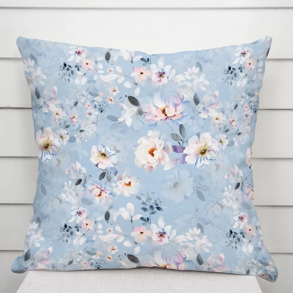 Biante Zamatová obliečka na vankúš Tamara TMR-044 Jarné kvety na nebesky modrom 45 x 45 cm