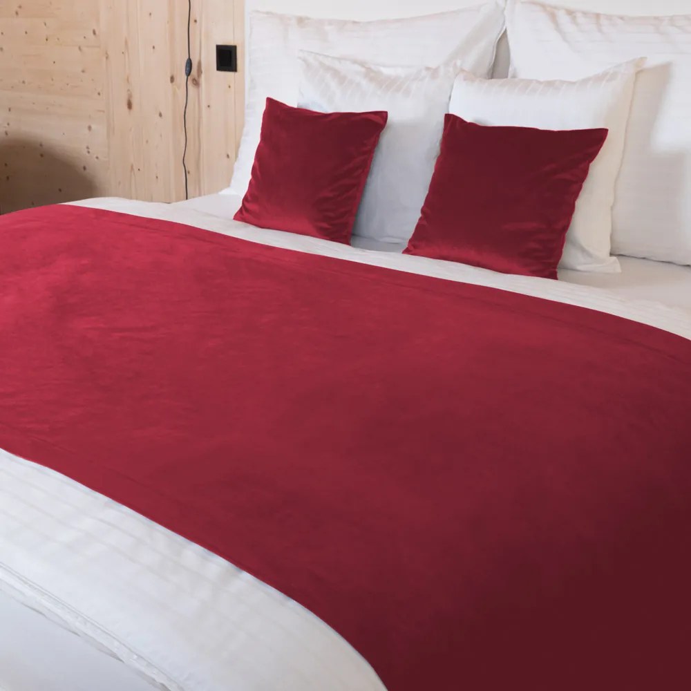 Biante Zamatový prehoz na posteľ Velvet Prémium SVP-007 Malinovo červený 160x220 cm