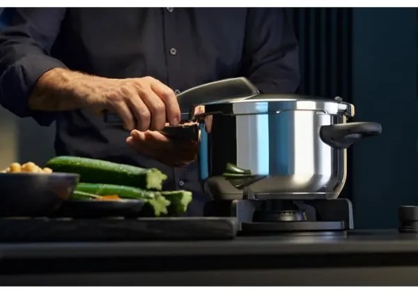 WMF - Súprava tlakových hrncov 6,5 l + 3 l PERFECT, nerezová oceľ