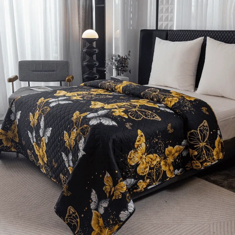 Prehoz na posteľ GOLD BUTTERFLY čierny Rozmer: 170 x 210 cm
