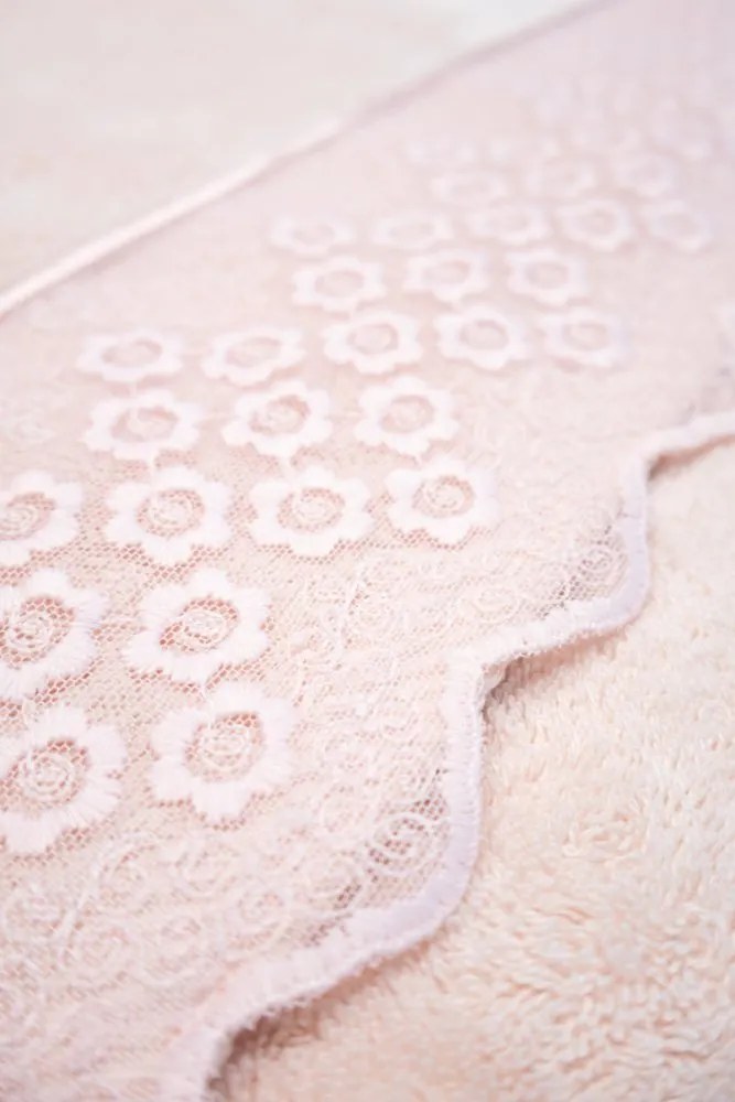 Soft Cotton Darčekové balenie uterákov a osušiek FREYA