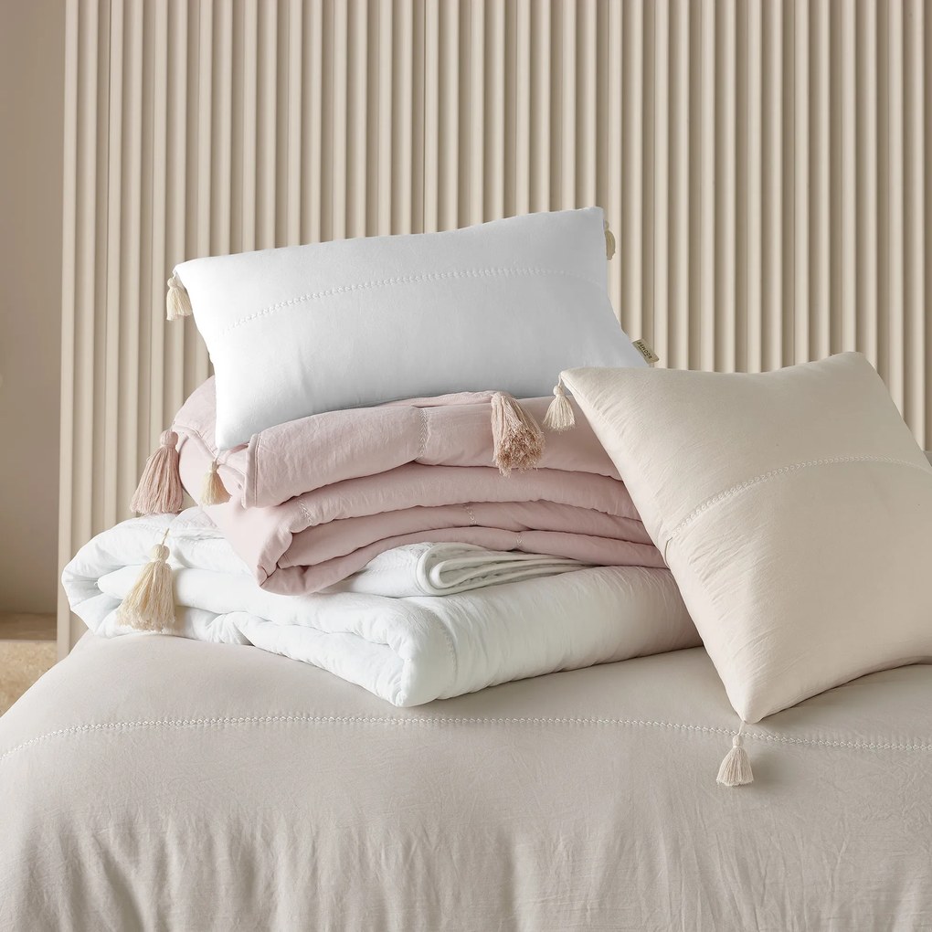 Divazo Prehoz na posteľ so strapcami Noemi Farba: Béžová, Veľkosť: 240 x 260 cm