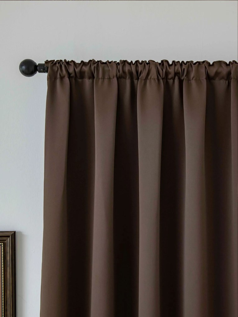 Blackout závesy Elias tmavohnedá – 140 × 250 cm (2 ks) - riasiaca stuha
