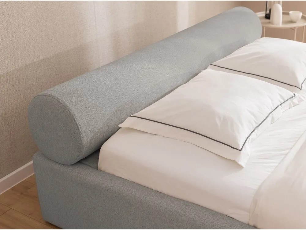 Svetlosivá čalúnená dvojlôžková posteľ s úložným priestorom s roštom 200x200 cm Cille – Ropez